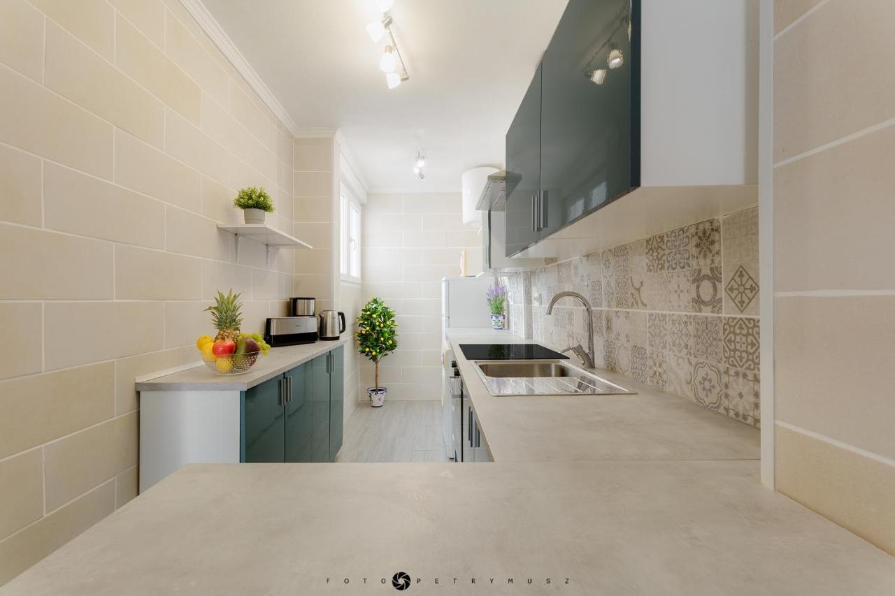 Apartment With Pool, Sea Views & Balcony Less Than 10Min Walk To La Mata Beach! Torrevieja Exterior foto