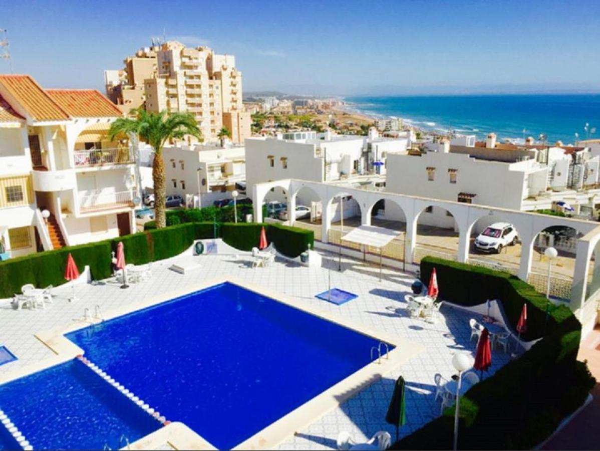 Apartment With Pool, Sea Views & Balcony Less Than 10Min Walk To La Mata Beach! Torrevieja Exterior foto